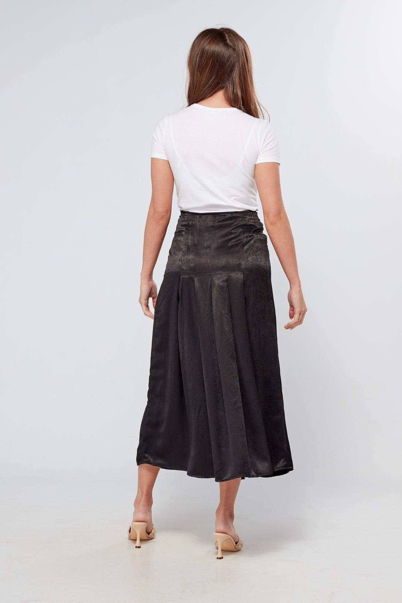 Delphine Black Pleated Skirt - TAHLIRA