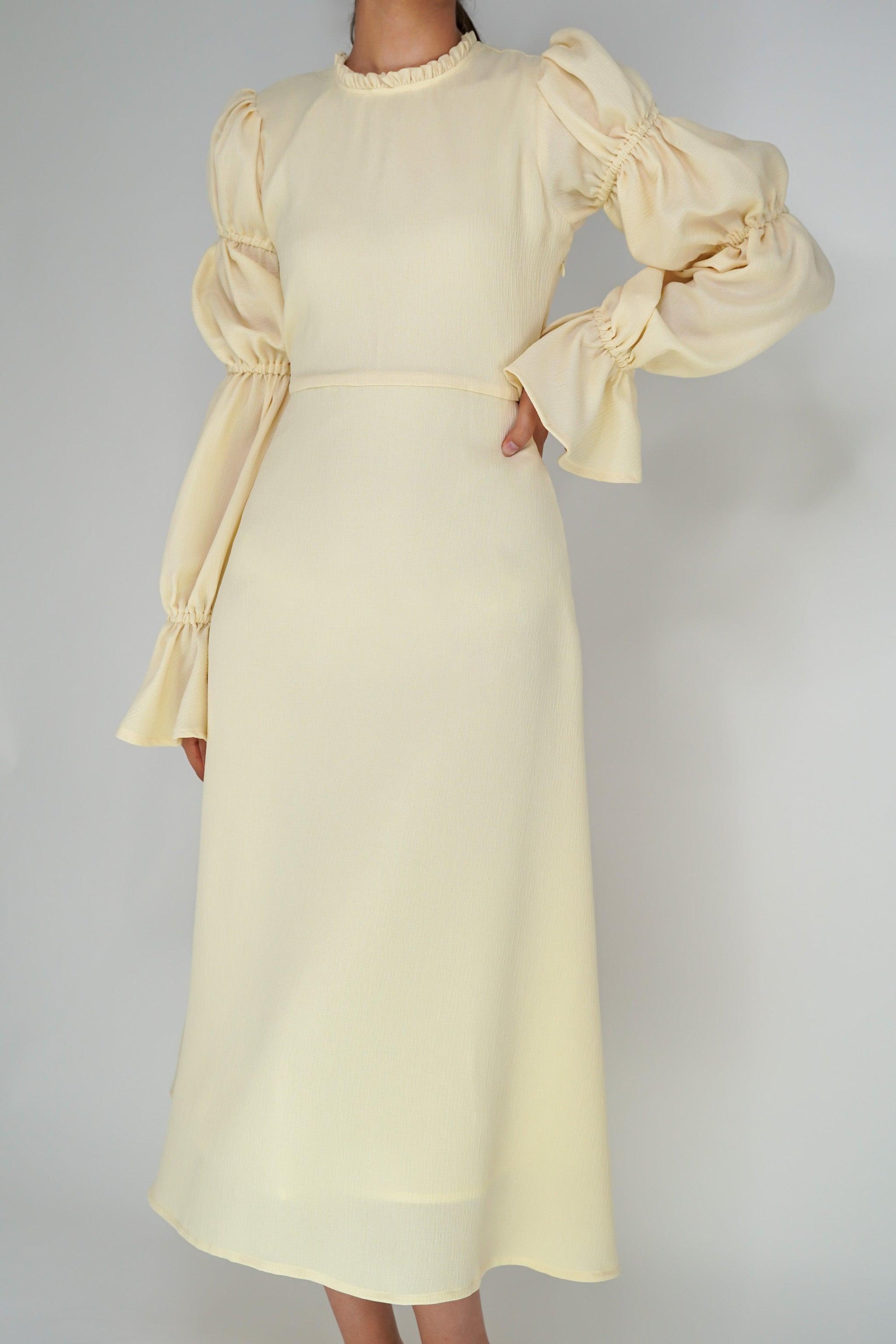 Samara Pale Yellow Puff Sleeves Midi Dress - TAHLIRA