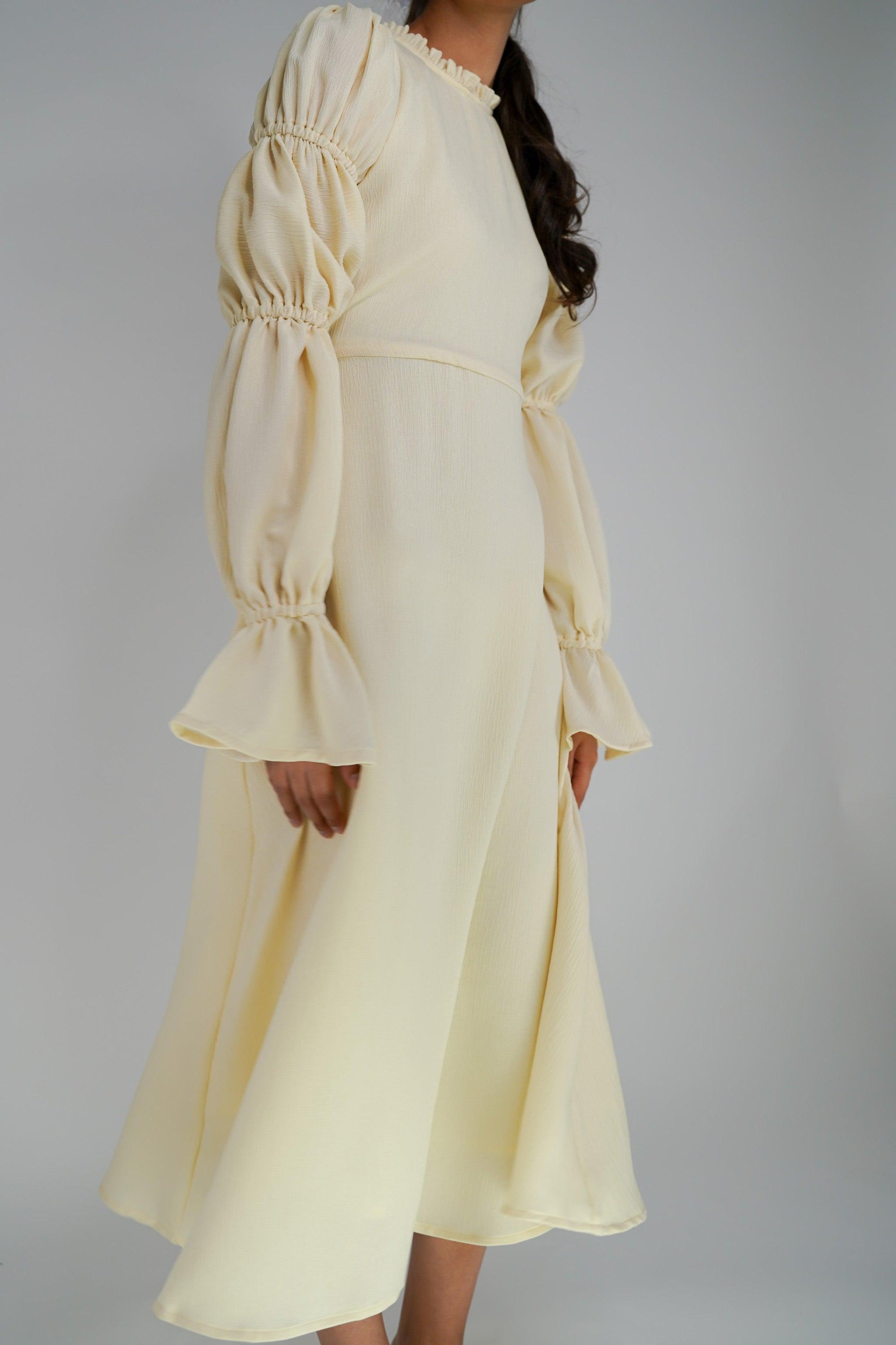Samara Pale Yellow Puff Sleeves Midi Dress - TAHLIRA