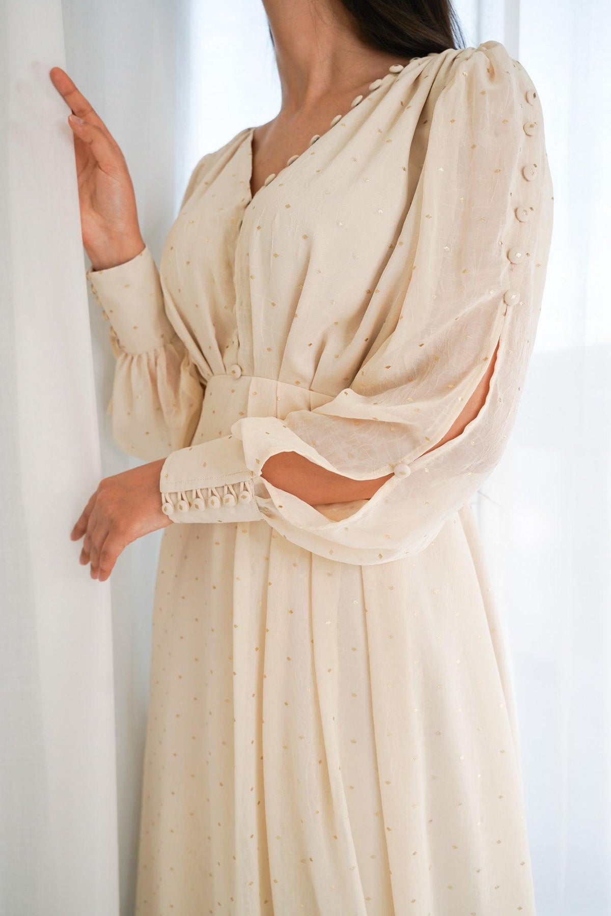 Seline Gold Print Chiffon Flowy Maxi Dress With Long Sleeves - TAHLIRA