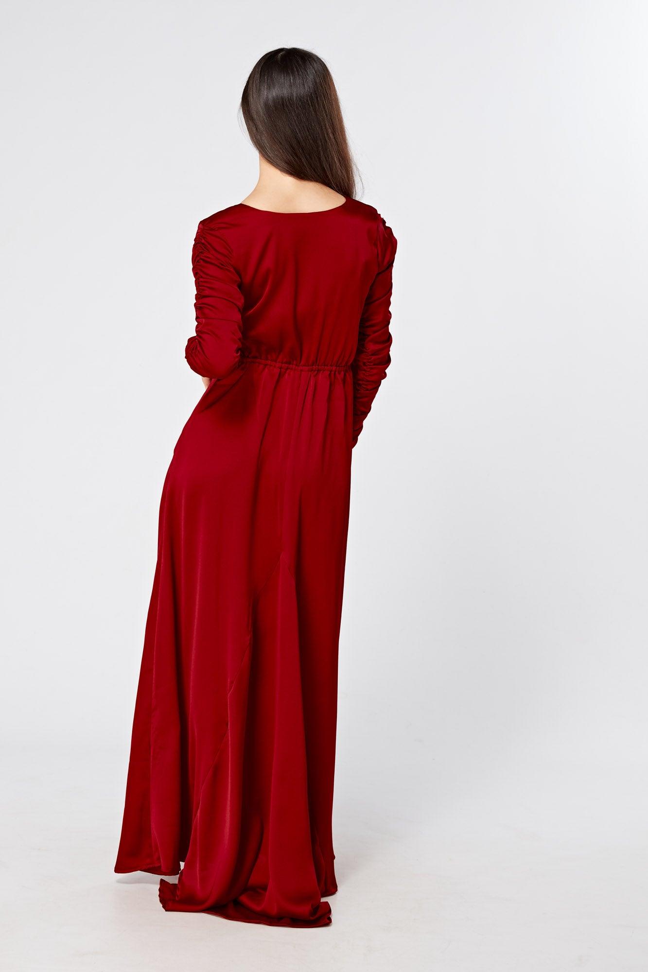 Ella Red Crepe Maxi Dress With Ruched Detail - TAHLIRA